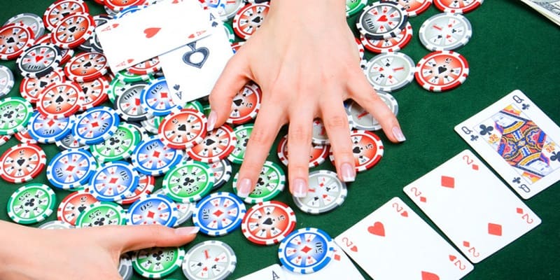 Một số mẹo chơi bài Poker hay dành cho game thủ 